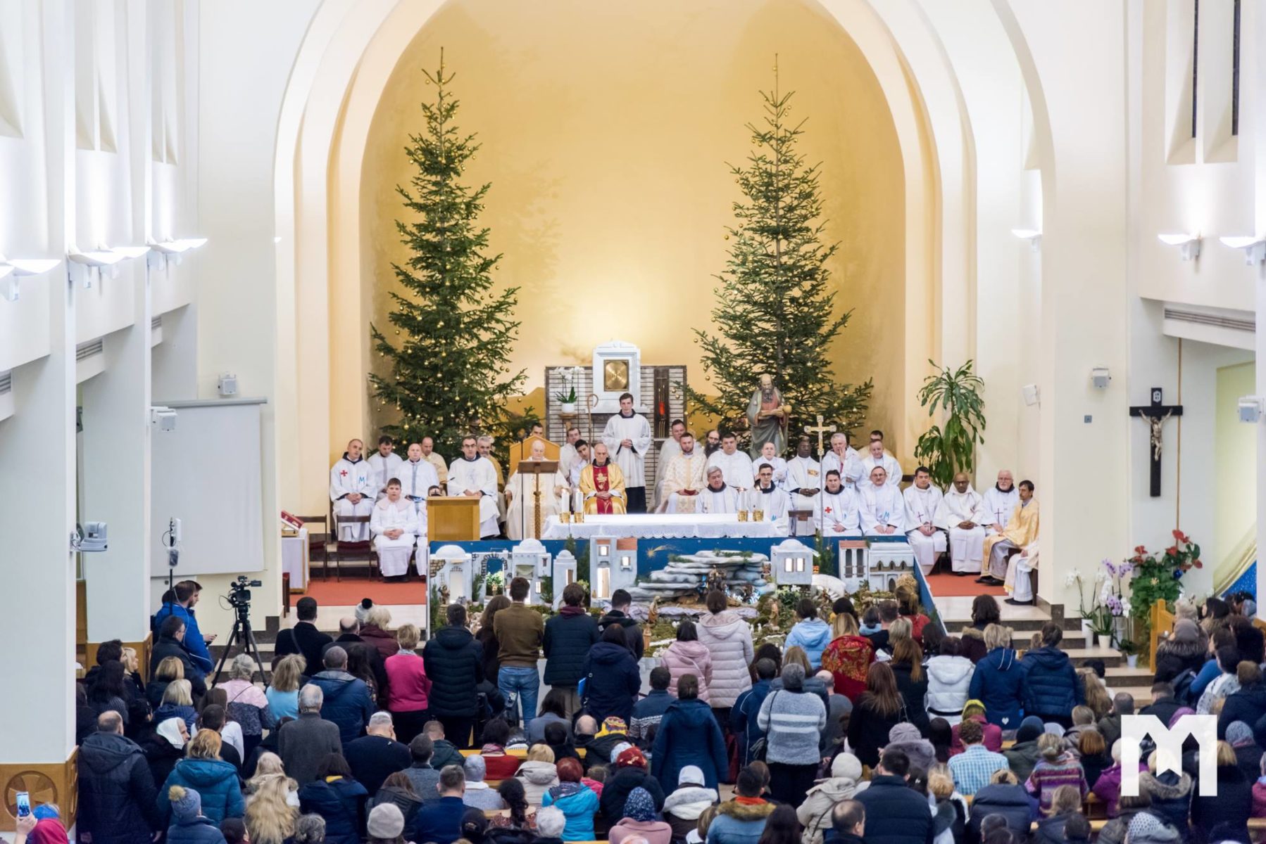 Монс. Хенрік Хосер про Меджуґор’є: "Це час і місце навернення". Тут ми проживаємо нову євангелізацію. (з інтерв’ю монс. Хенріка Хосера)