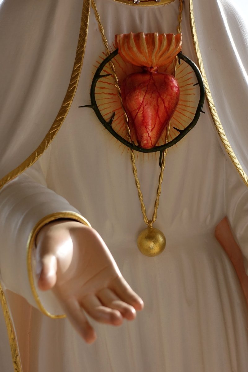 Подарунок Богородиці до 100-ліття її об’явлень в Фатімі