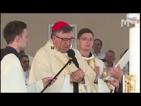 Свята Меса, яку очолив кардинал Вінко Пуліч. Младіфест, Меджуґор’є 05.08.2020