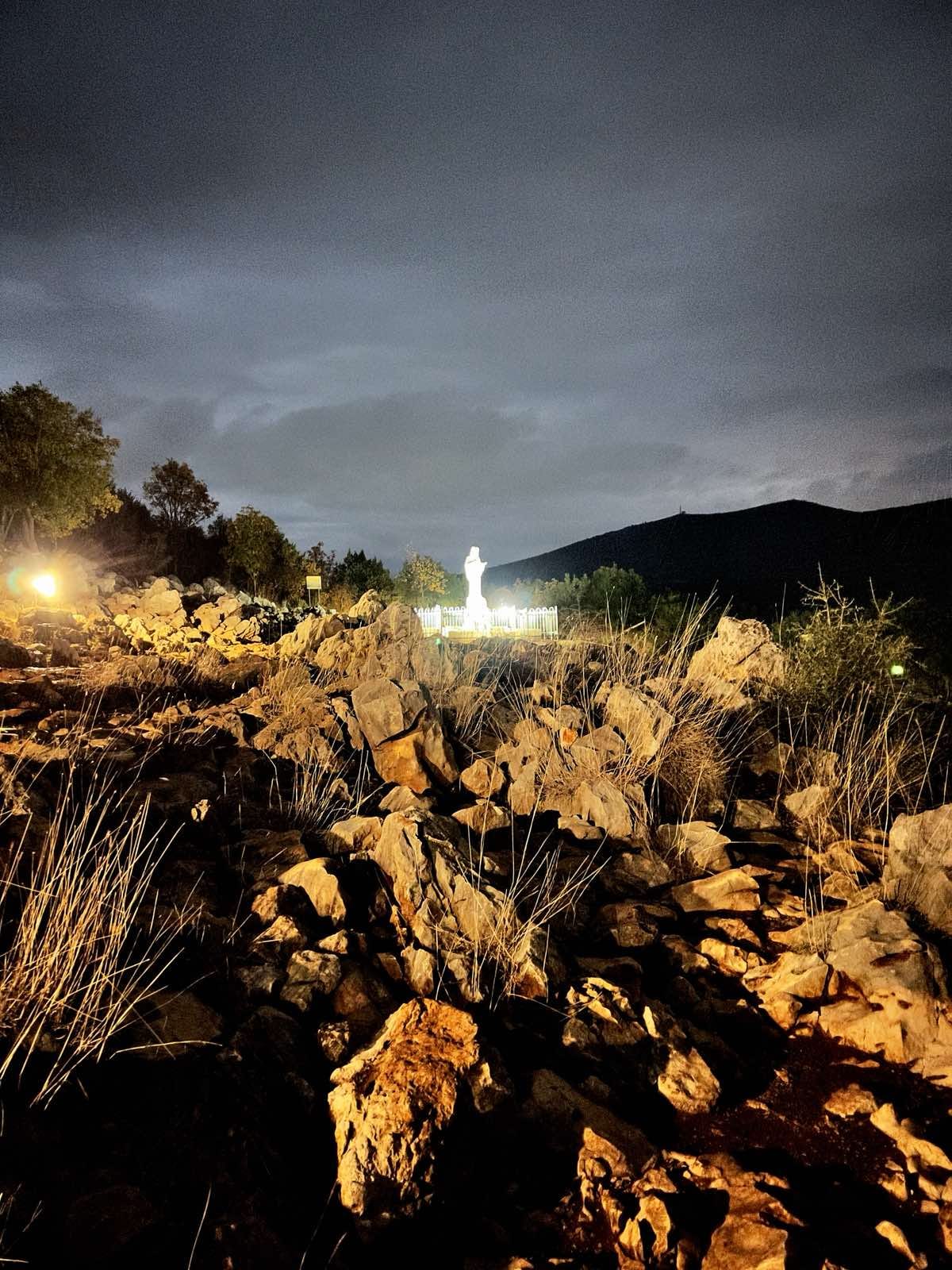 Послання Богородиці, Цариці миру, 25 листопада 2021 року через візіонерку Марію Лунетті