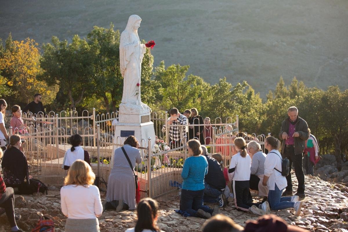 Послання Богородиці, Цариці миру, 25 липня 2022 року через візіонерку Марію Лунетті