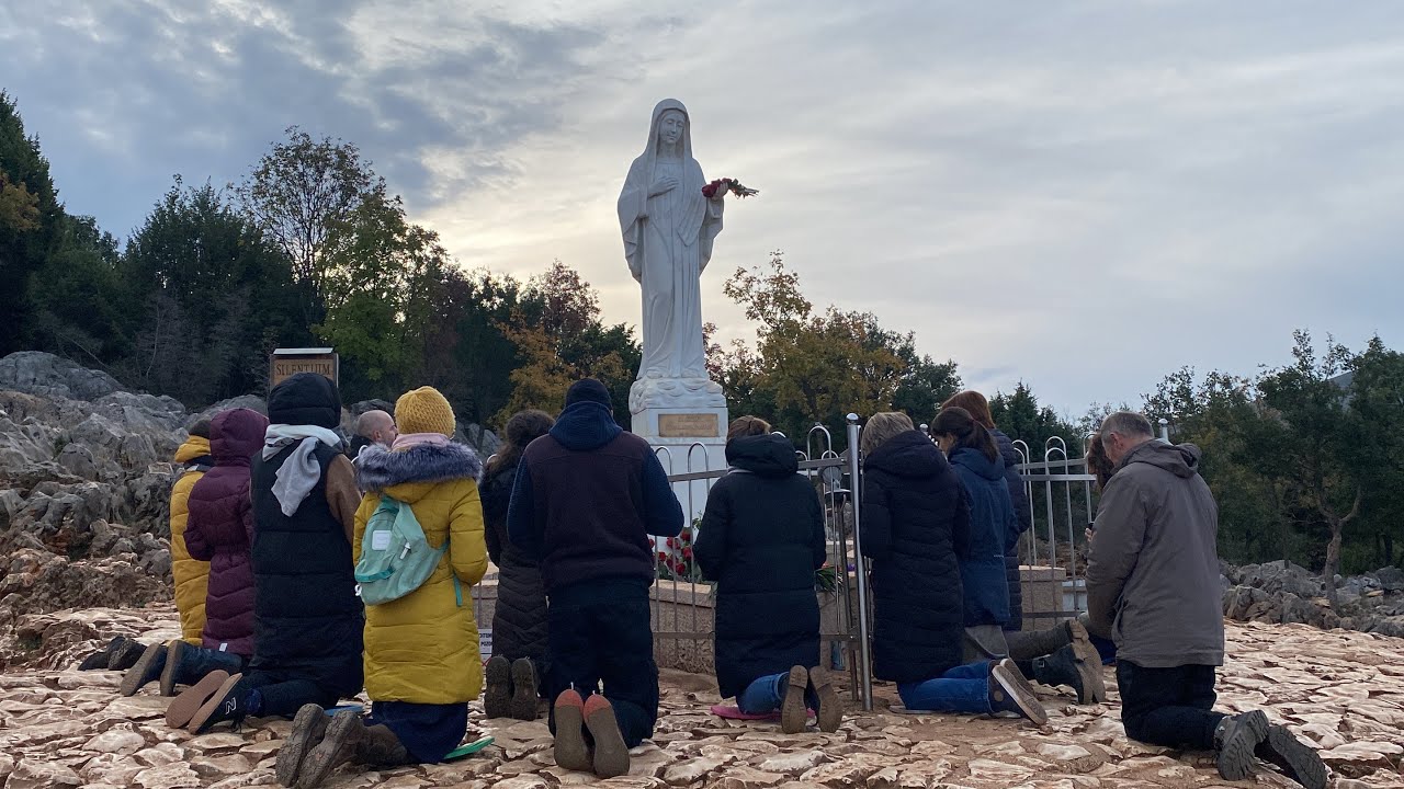 Молитва Радісних Таємниць вервиці в першу суботу місяця, 3 грудня 2022 р.