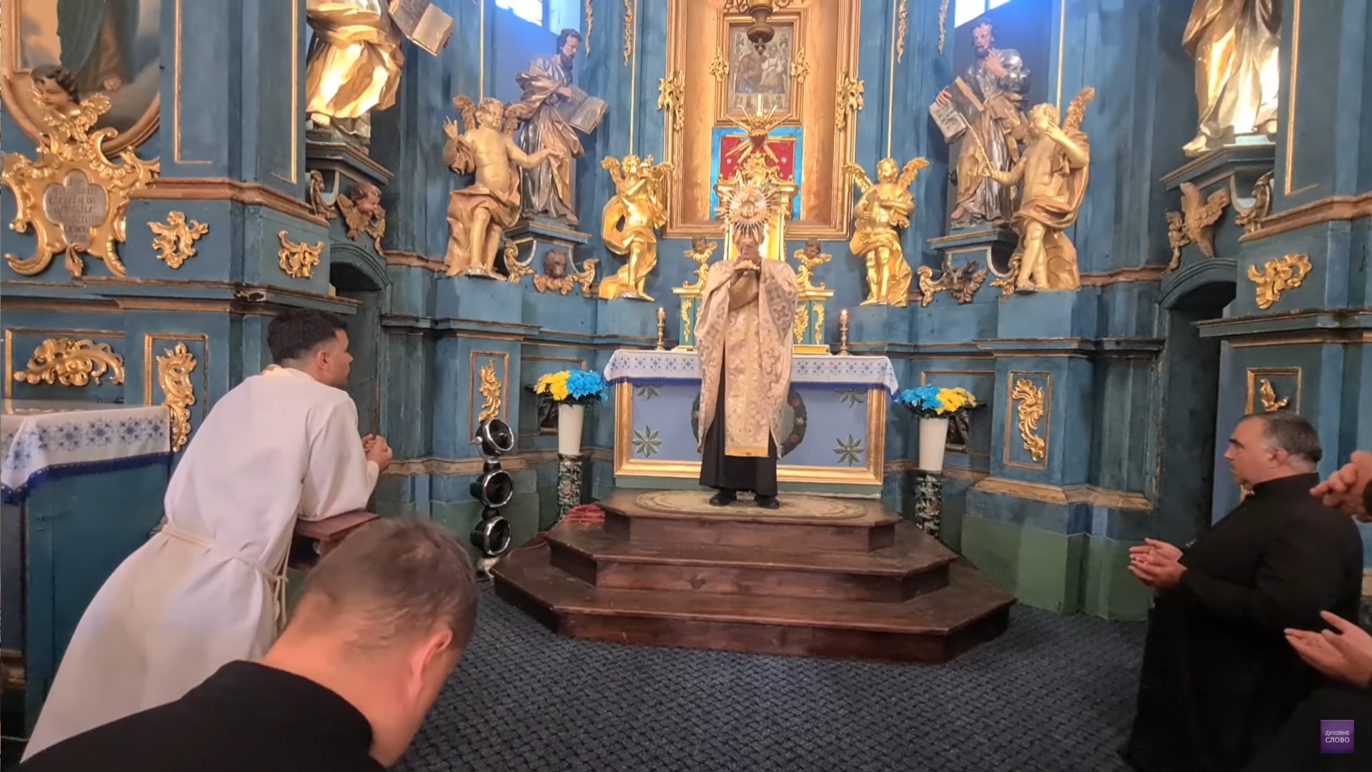 Поклоніння Ісусу в Пресвятих Дарах. Меджуґорська молитовна зустріч за мир, Підгірці, монастир оо. Василіян, 24.08.2023