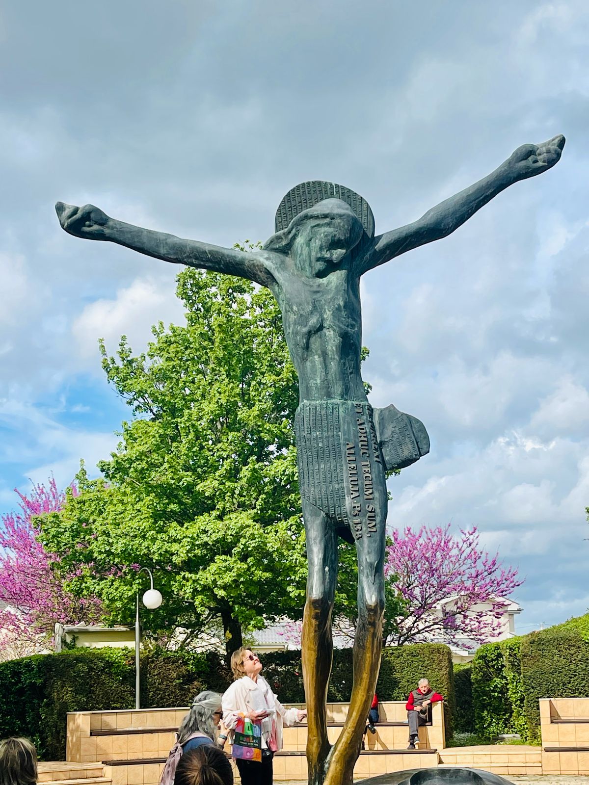 Послання Богородиці, Цариці миру, 25 квітня 2025 року через візіонерку Марію Лунетті