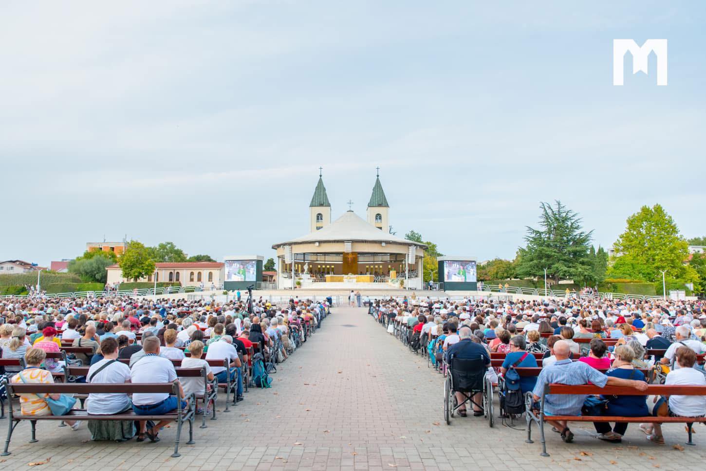 Літній розклад молитовної програми в Меджуґор’є 2025