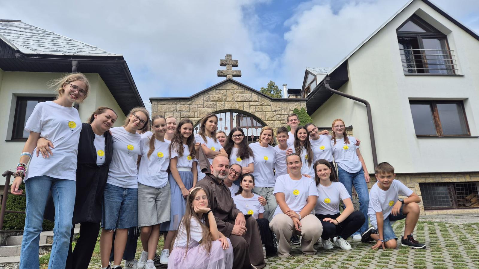 Табір «Світло Марії» для молоді