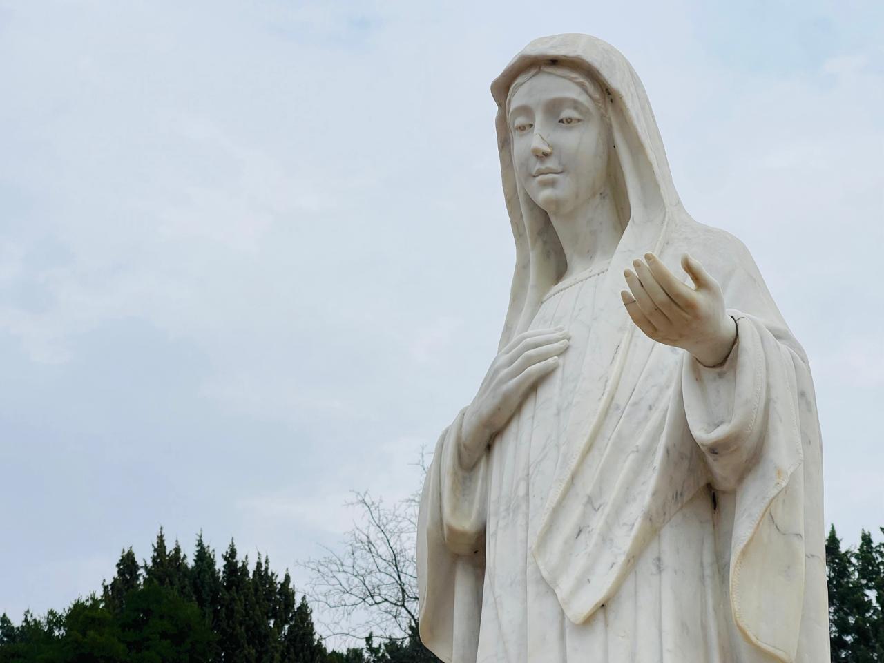 Молитва Скорботних Таємниць Вервиці в першу суботу місяця, 4.4.2026